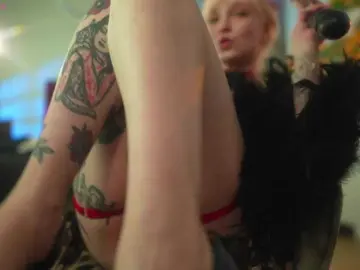Suk-ki  live sex cam
