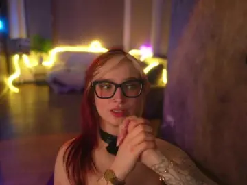 Suk-ki  live sex cam