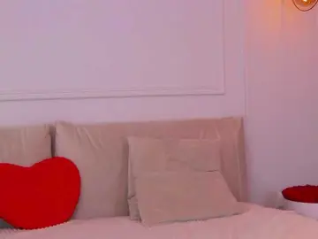 AriannaRuss  live sex cam