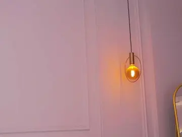 AriannaRuss  live sex cam
