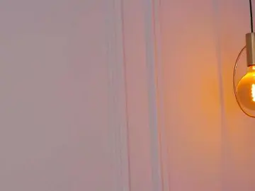 AriannaRuss  live sex cam