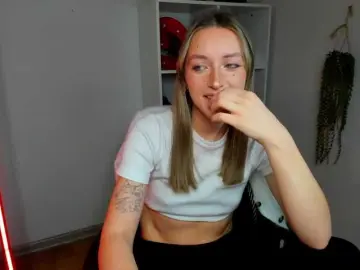 EvelynBlond  live sex cam