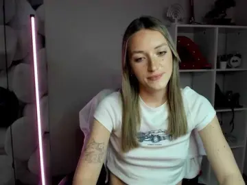 EvelynBlond  live sex cam