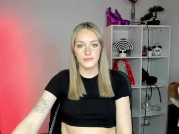 EvelynBlond  live sex cam