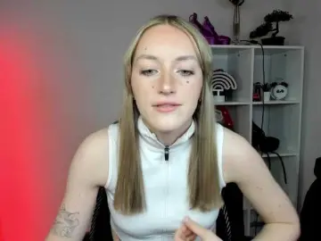 EvelynBlond  live sex cam