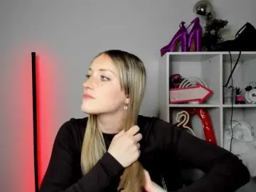 EvelynBlond  live sex cam