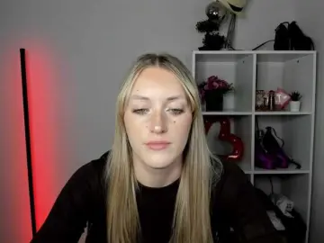 EvelynBlond  live sex cam