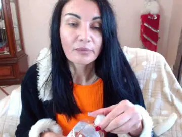 Karina8571  live sex cam