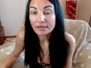 Karina8571  live sex cam