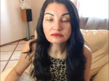Karina8571  live sex cam