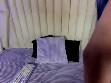 VictoriaRossy  live sex cam