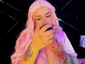 VictoriaRossy  live sex cam