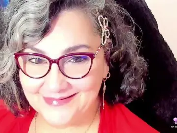 Cataleya-mom  live sex cam