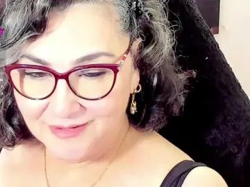 Cataleya-mom  live sex cam