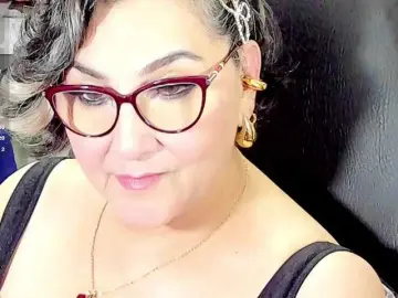 Cataleya-mom  live sex cam