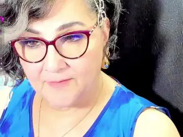 Cataleya-mom  live sex cam