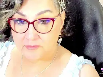 Cataleya-mom  live sex cam