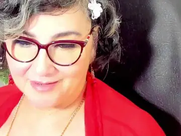 Cataleya-mom  live sex cam