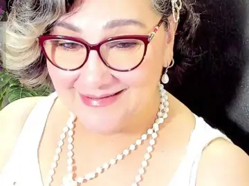 Cataleya-mom  live sex cam