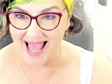 Cataleya-mom  live sex cam