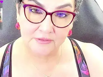 Cataleya-mom  live sex cam