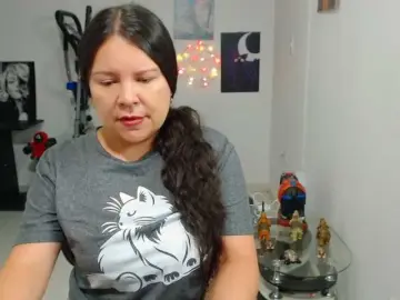Clarie-  live sex cam