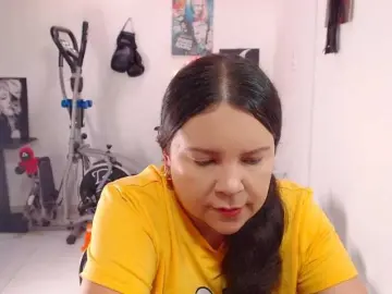 Clarie-  live sex cam