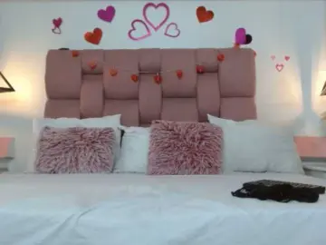 Keilafoxx  live sex cam