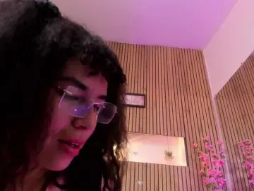 Madison-shelby  live sex cam