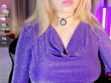 Sweety-kittyy  live sex cam