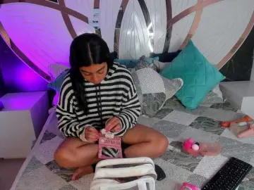 Veronica-m0ntiel  live sex cam