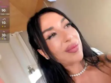 Xxjulyahottxx  live sex cam