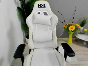 EveeEvian  live sex cam