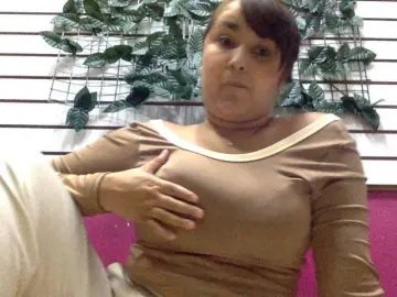 Sunyferrer  live sex cam