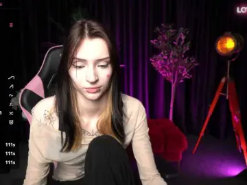 TrixVoid  live sex cam