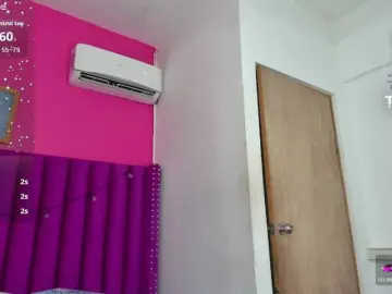 Lindaa022  live sex cam