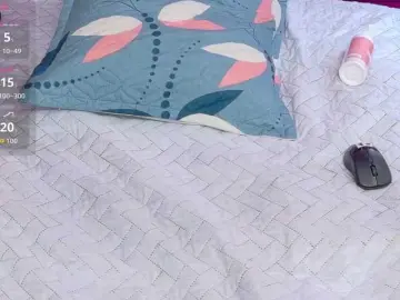 Lindaa022  live sex cam