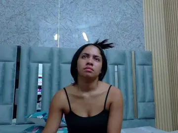 Lindaa022  live sex cam