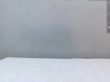 Lindaa022  live sex cam