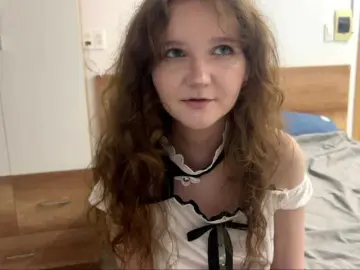 KinaBolinsky  live sex cam