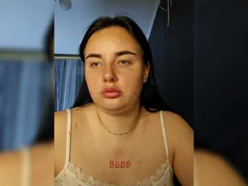Lizaluk  live sex cam