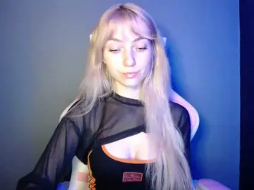 LuciaGlow  live sex cam