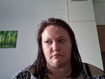 OpheliaSweet  live sex cam