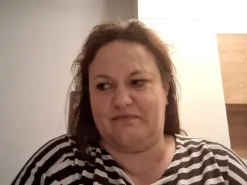 OpheliaSweet  live sex cam