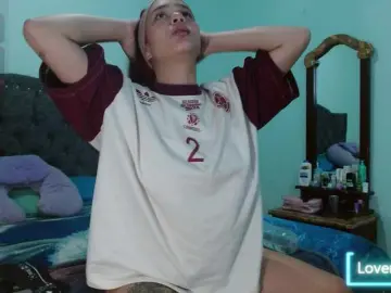 Carolina-wish  live sex cam