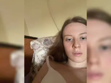 DariaDoll  live sex cam