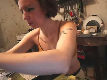 GLAMYR252  live sex cam