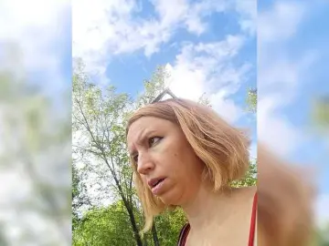 GLAMYR252  live sex cam