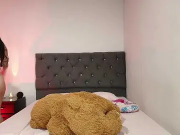 JuliianaSmit  live sex cam