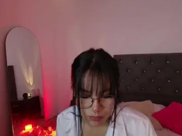 JuliianaSmit  live sex cam